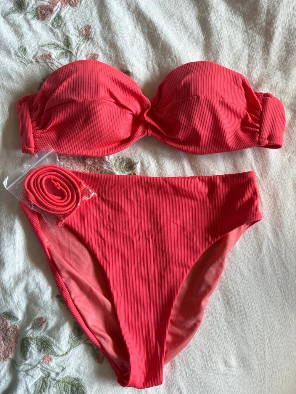 Victoria's Secret Top34C Bottom S Ribbed Strapless Push up Bikini Coral Swimwear